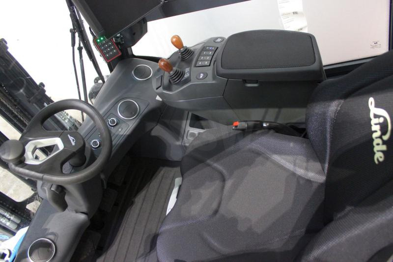 Linde H 30 D 1202 - رافعة شوكية ديزل: صورة 4 Linde H 30 D 1202 - رافعة شوكية ديزل: صورة 4