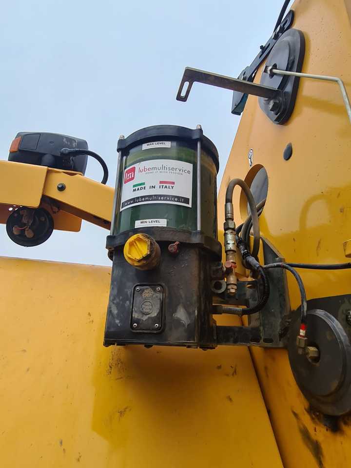 VOLVO L220G - اللودر بعجل: صورة 5 VOLVO L220G - اللودر بعجل: صورة 5