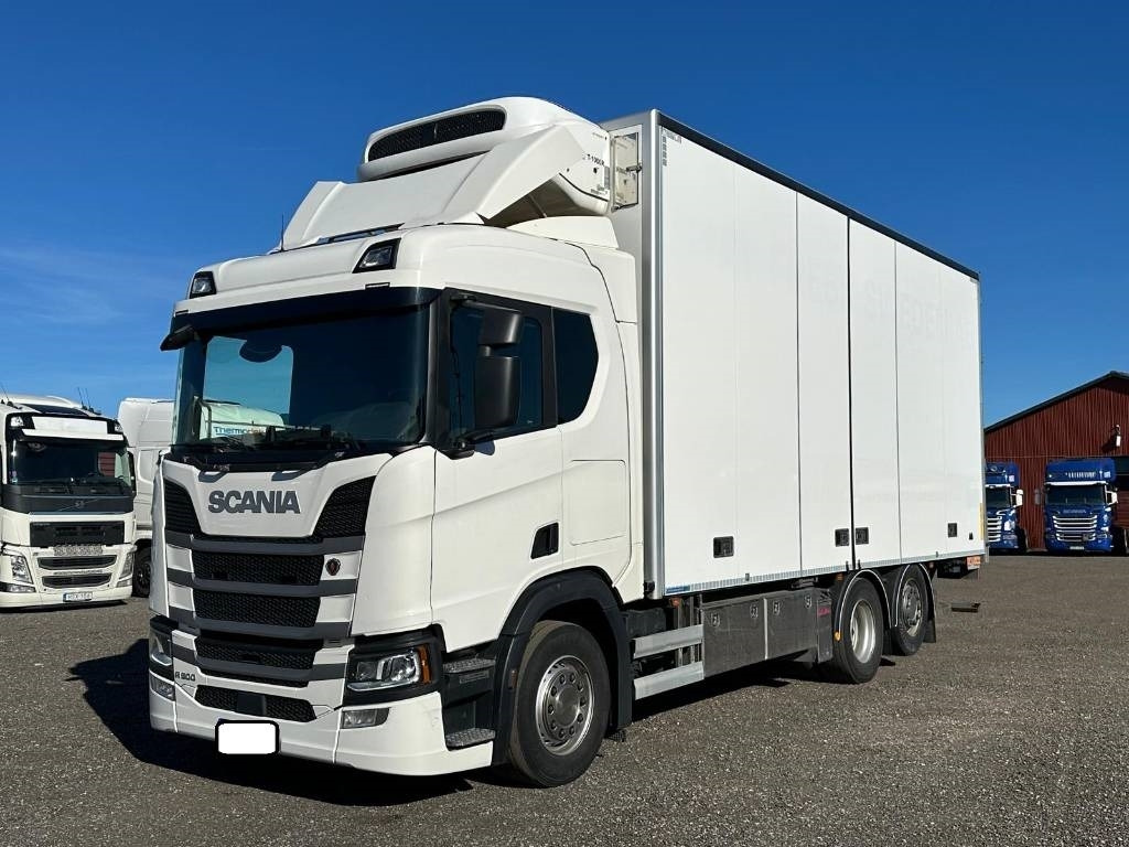 Scania R500B6X2*4NB serie 5087 - شاحنة ذات مبرد: صورة 1 Scania R500B6X2*4NB serie 5087 - شاحنة ذات مبرد: صورة 1