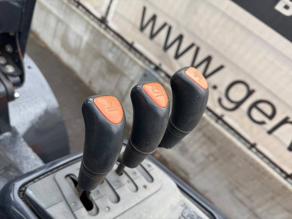 Doosan D 40 SC-7 - رافعة شوكية ديزل: صورة 5 Doosan D 40 SC-7 - رافعة شوكية ديزل: صورة 5