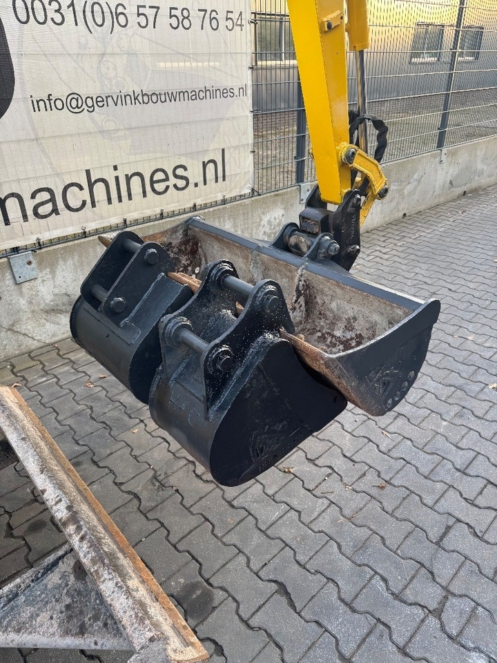 Komatsu PC 26 MR-3 - حفار صغير: صورة 3 Komatsu PC 26 MR-3 - حفار صغير: صورة 3