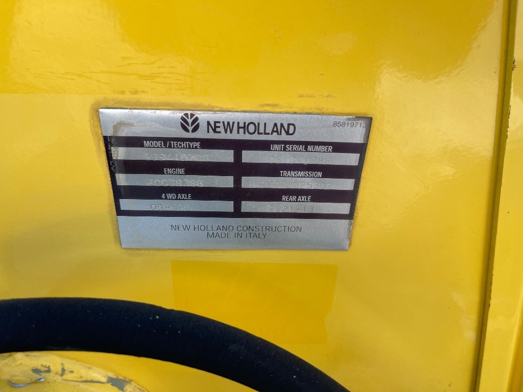 New Holland LB 110 - لودر ذو محراث خلفي/ باكهو: صورة 5 New Holland LB 110 - لودر ذو محراث خلفي/ باكهو: صورة 5