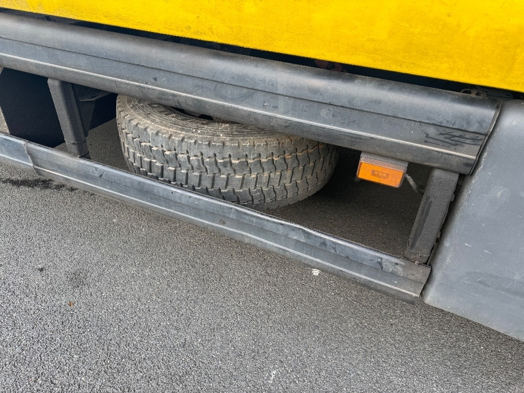 Scania P 340 - شاحنة صندوقية: صورة 5 Scania P 340 - شاحنة صندوقية: صورة 5