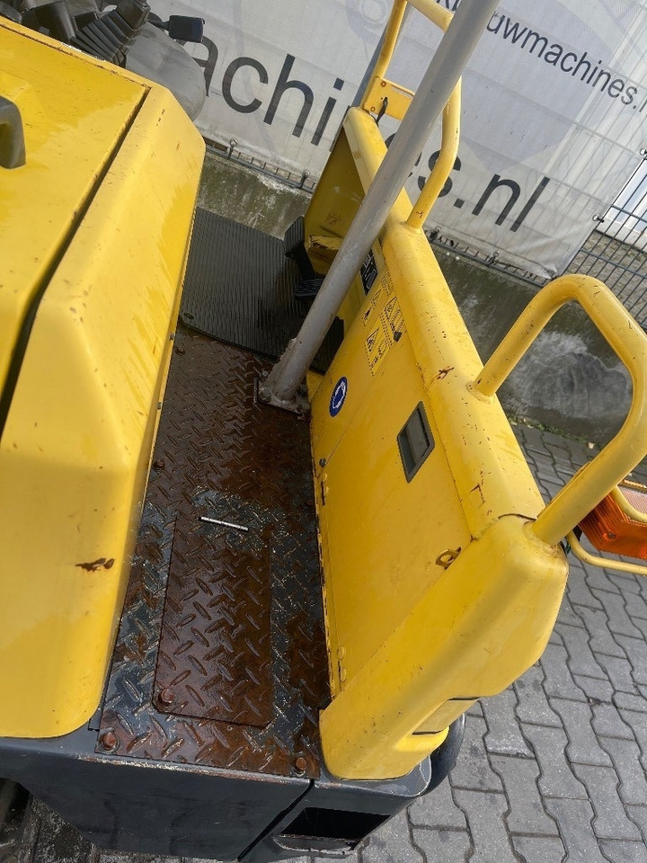 Yanmar C 30 R - شاحنة قلابة صغيرة: صورة 4 Yanmar C 30 R - شاحنة قلابة صغيرة: صورة 4