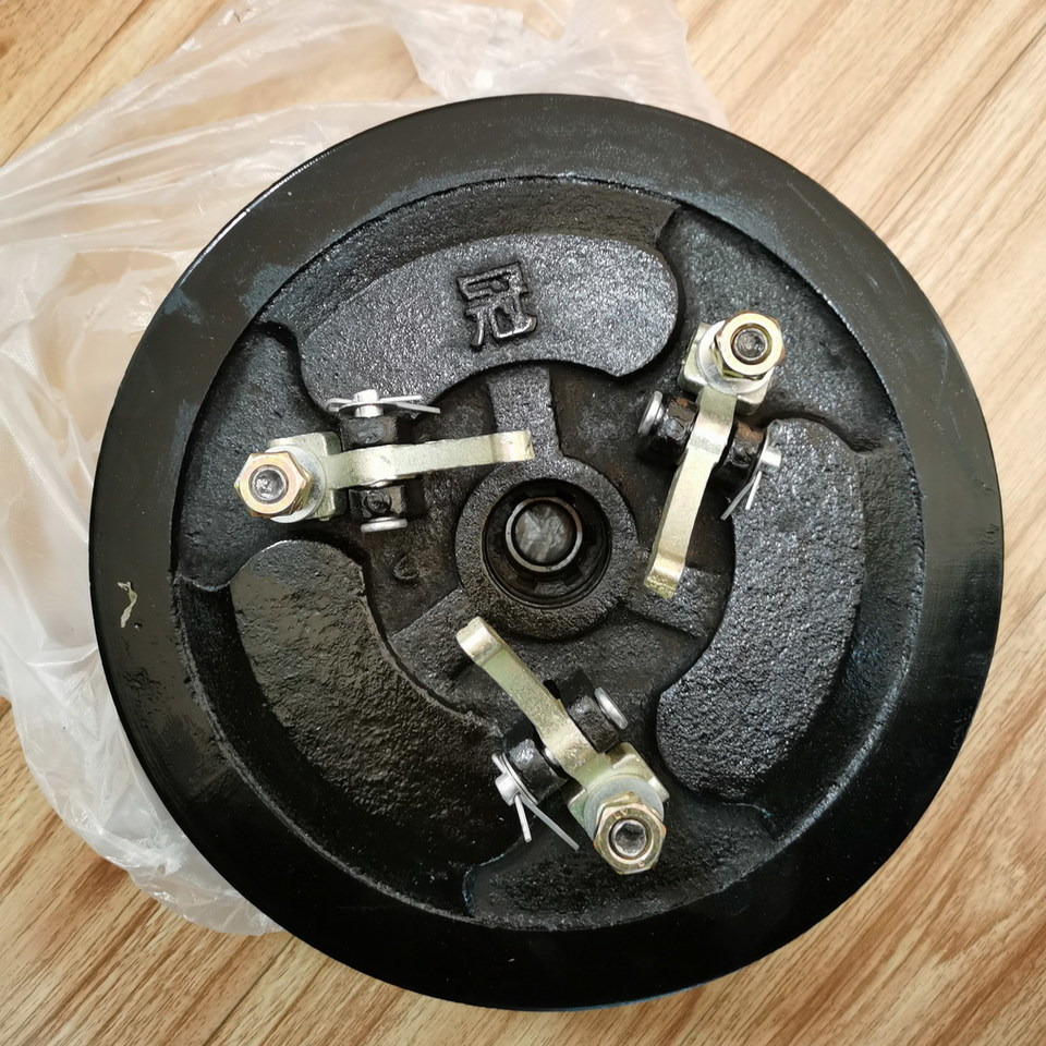 QINGDAO PROMISING CLUTCH ASSEMBLY FOR CHINA LOADER ZL608 - القابض و قطع الغيار - اللودر بعجل: صورة 1 QINGDAO PROMISING CLUTCH ASSEMBLY FOR CHINA LOADER ZL608 - القابض و قطع الغيار - اللودر بعجل: صورة 1