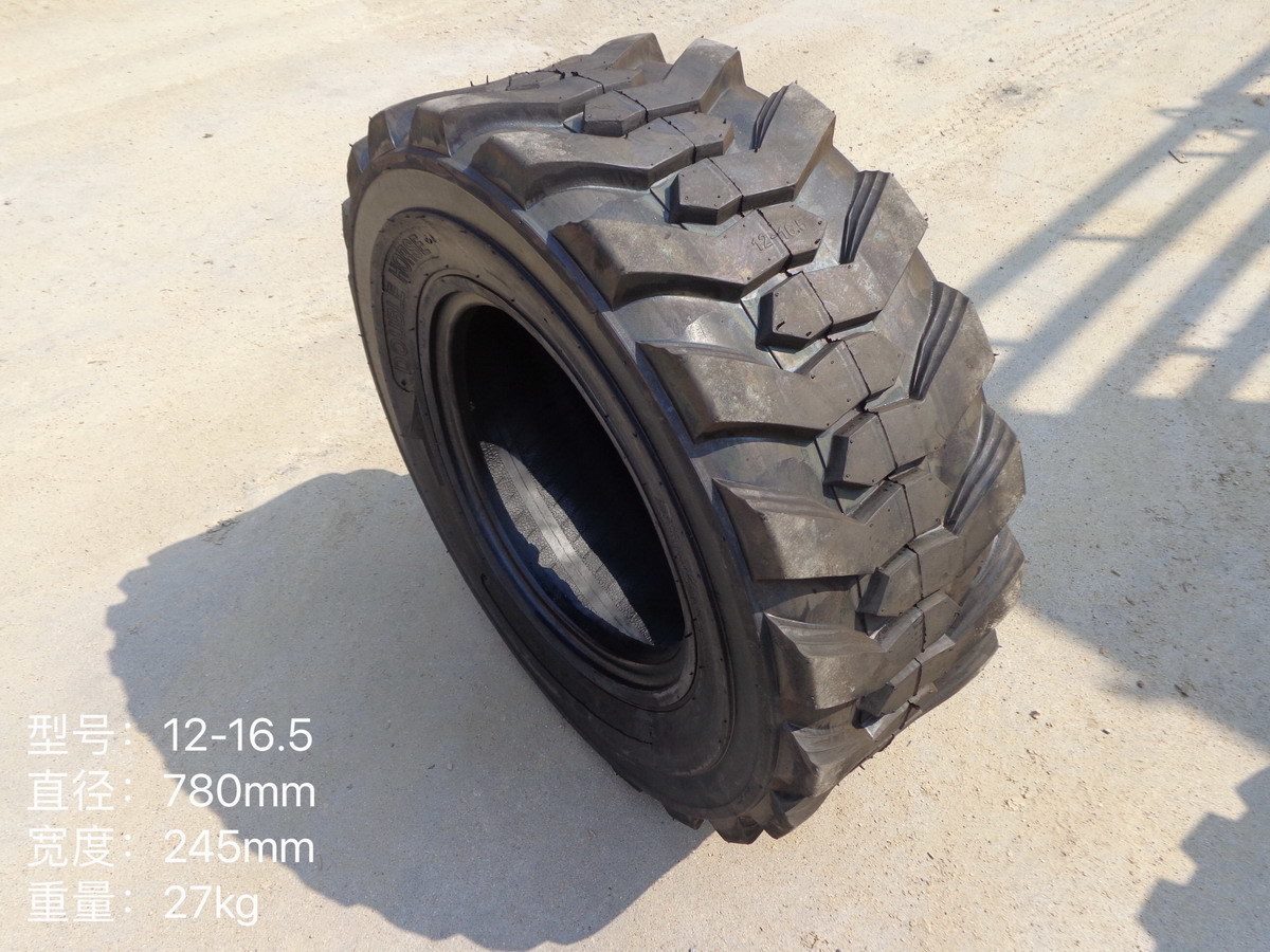 QINGDAO PROMISING China Wheel Loader Tire 12-16.5-12PR - إطارات - اللودر بعجل: صورة 1 QINGDAO PROMISING China Wheel Loader Tire 12-16.5-12PR - إطارات - اللودر بعجل: صورة 1