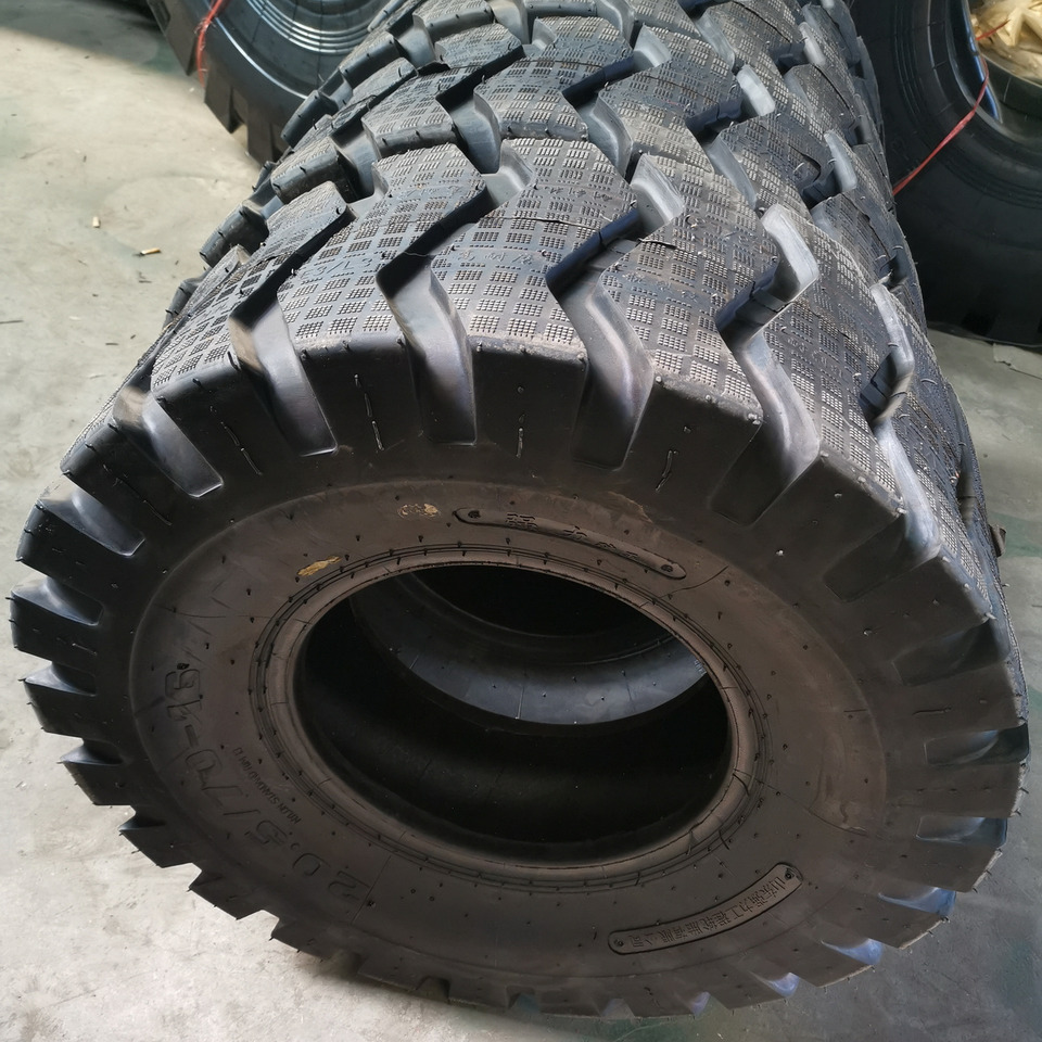 Qingdao Promising 20.5/70-16 Pneumatic Tyre Assembly for China Loader - إطارات - اللودر بعجل: صورة 2 Qingdao Promising 20.5/70-16 Pneumatic Tyre Assembly for China Loader - إطارات - اللودر بعجل: صورة 2