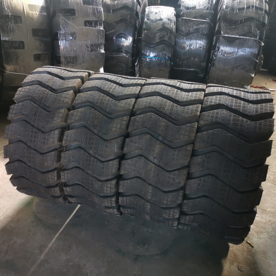 Qingdao Promising 20.5/70-16 Pneumatic Tyre Assembly for China Loader - إطارات - اللودر بعجل: صورة 1 Qingdao Promising 20.5/70-16 Pneumatic Tyre Assembly for China Loader - إطارات - اللودر بعجل: صورة 1