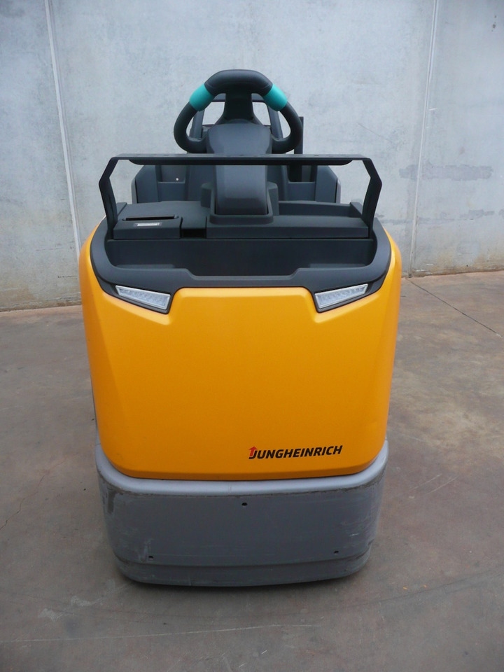 Jungheinrich ECE 220 1250x540mm - ناقل الحمولات الشوكي: صورة 5 Jungheinrich ECE 220 1250x540mm - ناقل الحمولات الشوكي: صورة 5