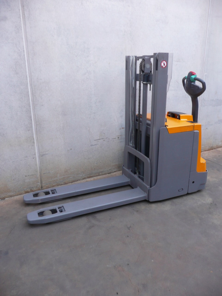 Jungheinrich EJD 220 201 ZT - آلة تكديس: صورة 2 Jungheinrich EJD 220 201 ZT - آلة تكديس: صورة 2