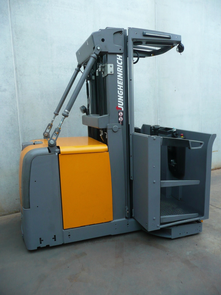 Jungheinrich EKS 312 Z+I 475 DZ - ناقل الحمولات الشوكي: صورة 2 Jungheinrich EKS 312 Z+I 475 DZ - ناقل الحمولات الشوكي: صورة 2