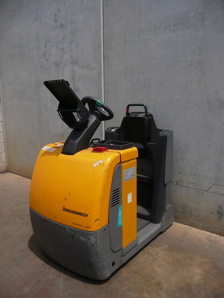 Jungheinrich EZS 350 - جرار سحب: صورة 1 Jungheinrich EZS 350 - جرار سحب: صورة 1