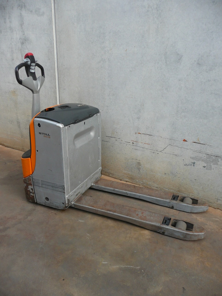 Still EXU 16 - شاحنة نقل الطبالي: صورة 4 Still EXU 16 - شاحنة نقل الطبالي: صورة 4