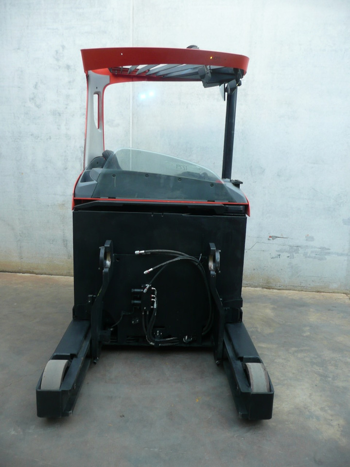 Toyota RRE 160 - رافعة شوكية للوصول للأماكن الضيقة: صورة 5 Toyota RRE 160 - رافعة شوكية للوصول للأماكن الضيقة: صورة 5