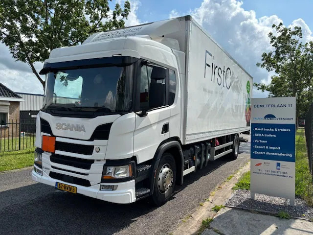Scania P280 Closed box taillift 2000 kg Fuel CNG ADR 2 units in stock - شاحنة صندوقية: صورة 1 Scania P280 Closed box taillift 2000 kg Fuel CNG ADR 2 units in stock - شاحنة صندوقية: صورة 1