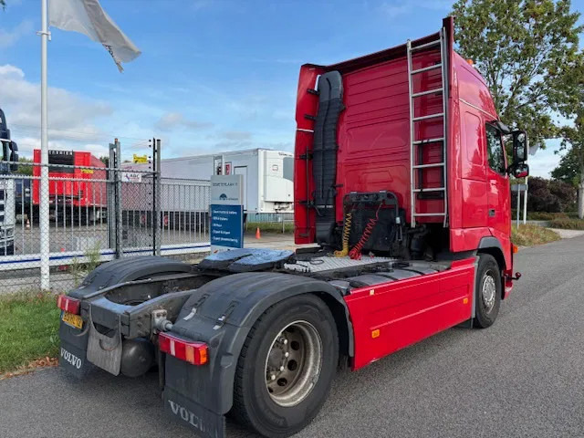 Volvo FH 12 480 Globe XL Euro 5 7B chassis tyres new - رأس تريلا: صورة 5 Volvo FH 12 480 Globe XL Euro 5 7B chassis tyres new - رأس تريلا: صورة 5