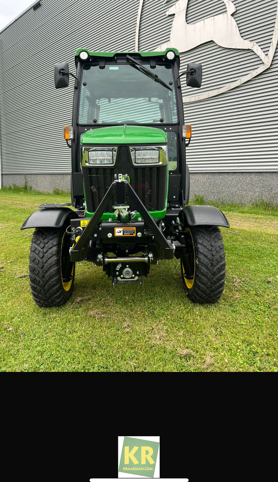 2032R John Deere - جرار صغير: صورة 4 2032R John Deere - جرار صغير: صورة 4