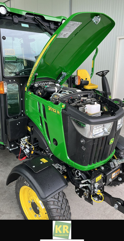 2032R John Deere - جرار صغير: صورة 3 2032R John Deere - جرار صغير: صورة 3