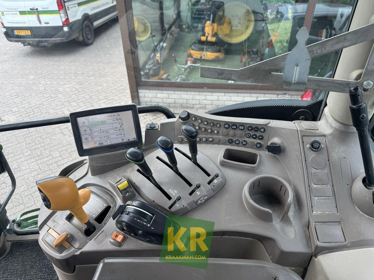 6125R John Deere  - جرار: صورة 5 6125R John Deere  - جرار: صورة 5