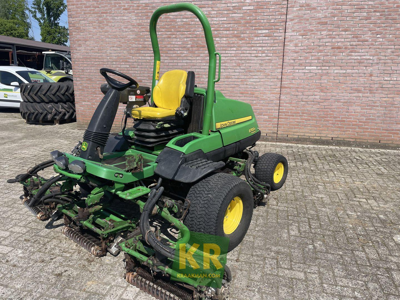 8700A John Deere - جزازة عشب الحدائق: صورة 4 8700A John Deere - جزازة عشب الحدائق: صورة 4