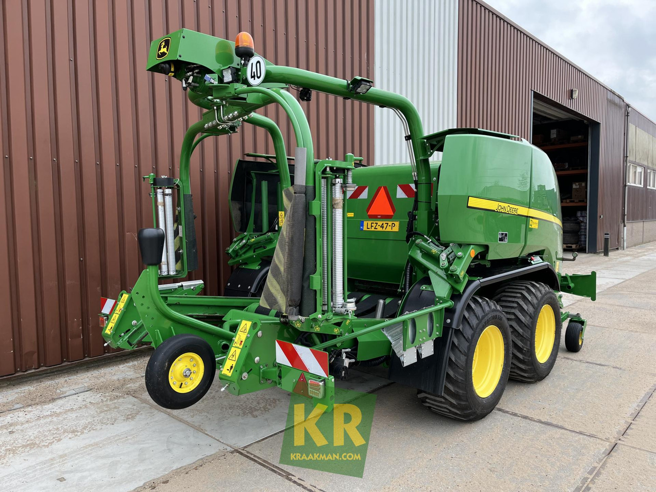 C441R John Deere - آلة بالات دائرية: صورة 5 C441R John Deere - آلة بالات دائرية: صورة 5