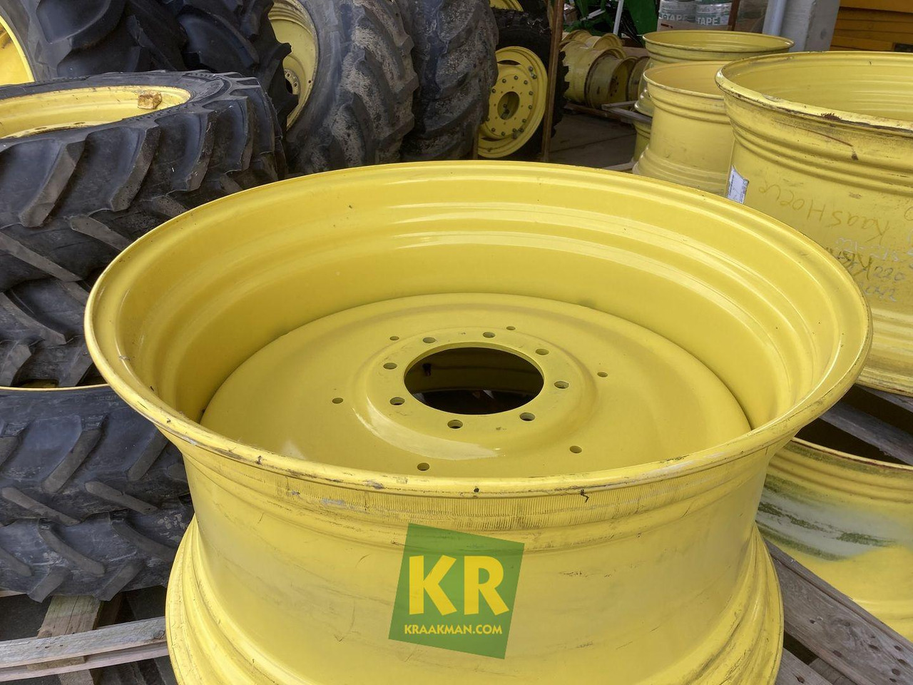 John Deere 18 X 38 velg - الجنوط - جرار: صورة 3 John Deere 18 X 38 velg - الجنوط - جرار: صورة 3