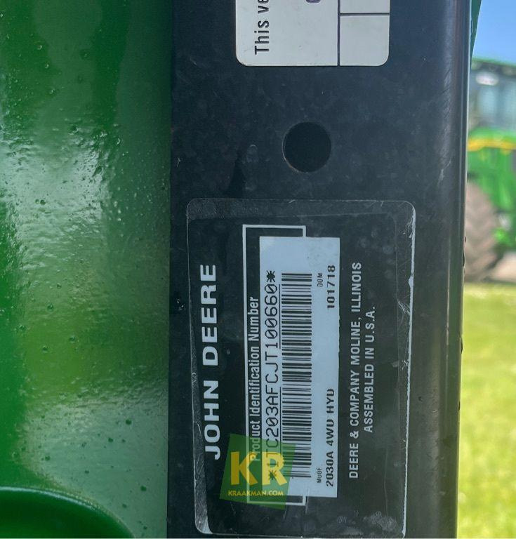 John Deere 2030A Pro Gator - عربة جميع التضاريس/ رباعية العجلات: صورة 3 John Deere 2030A Pro Gator - عربة جميع التضاريس/ رباعية العجلات: صورة 3