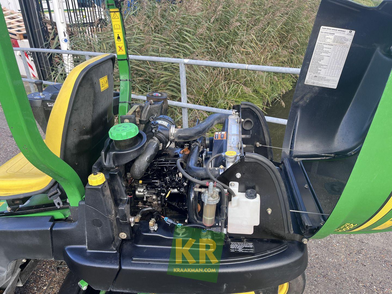 John Deere 2500E Greenmaaier - جزازة عشب الحدائق: صورة 4 John Deere 2500E Greenmaaier - جزازة عشب الحدائق: صورة 4