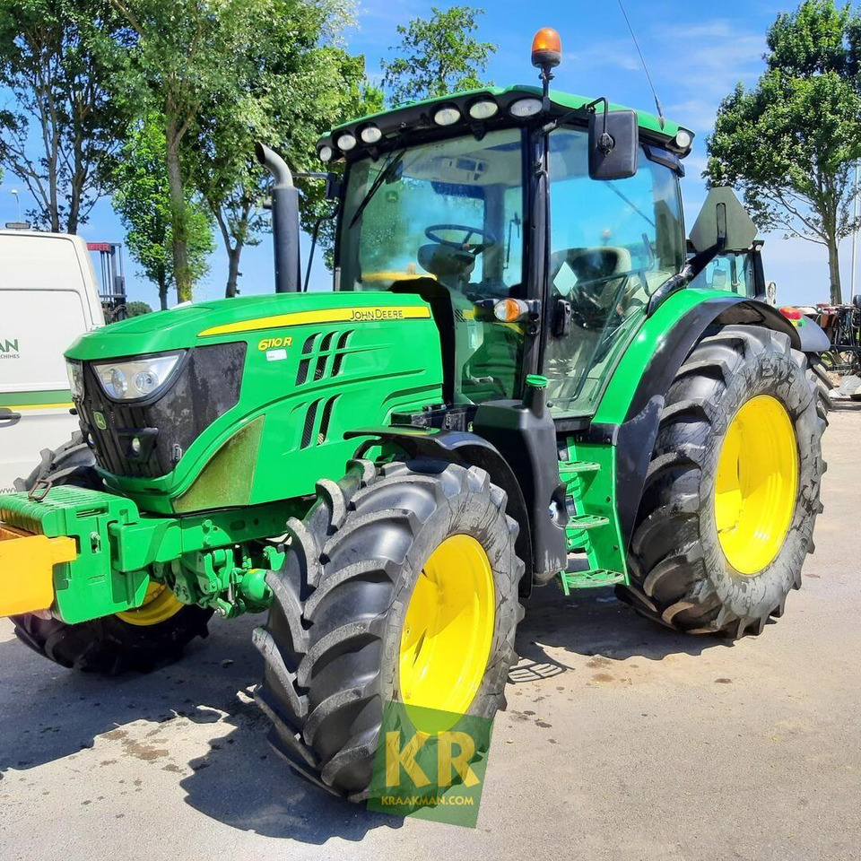 John Deere 6110R - جرار: صورة 1 John Deere 6110R - جرار: صورة 1