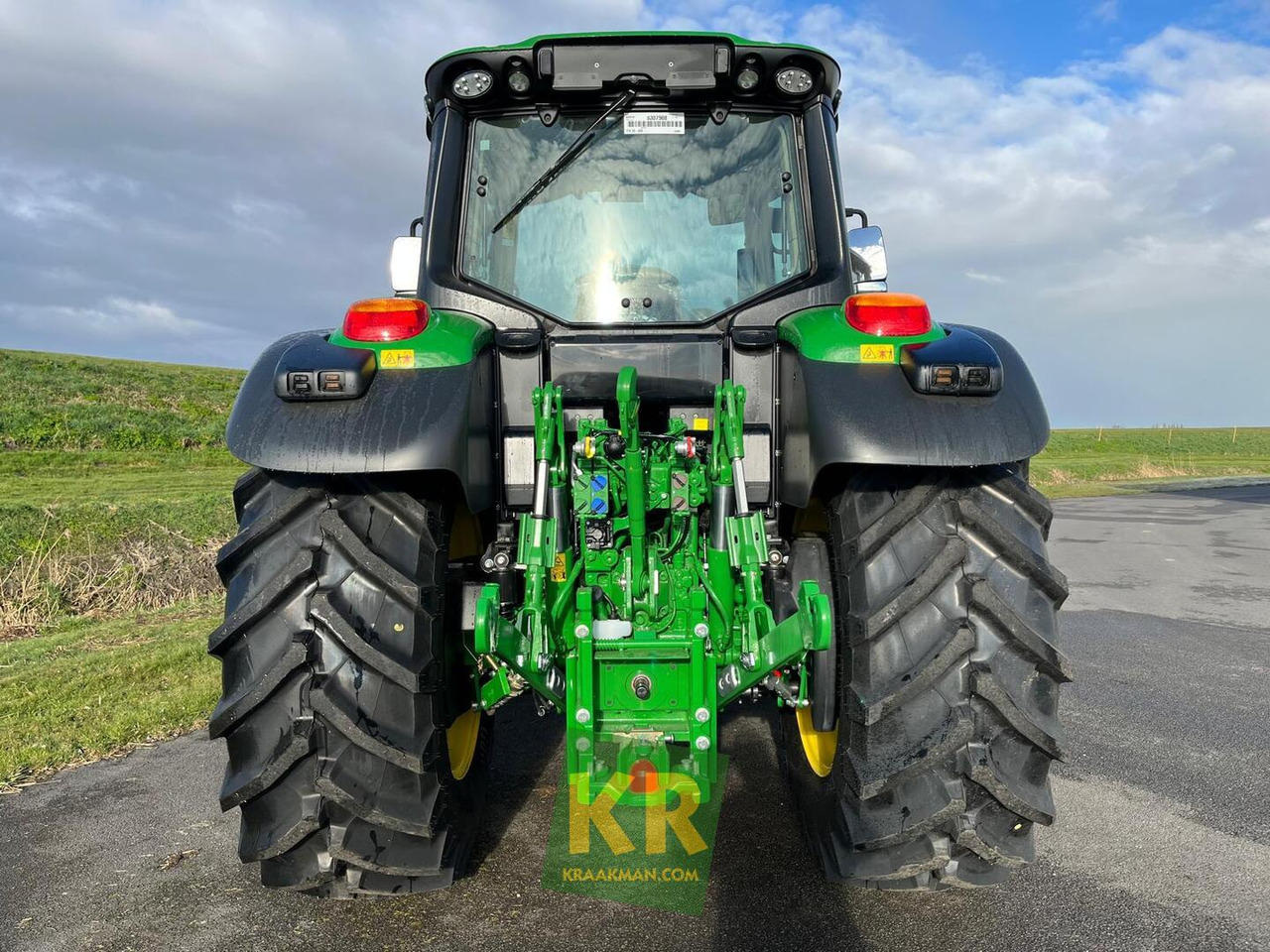 John Deere 6120M - جرار: صورة 4 John Deere 6120M - جرار: صورة 4
