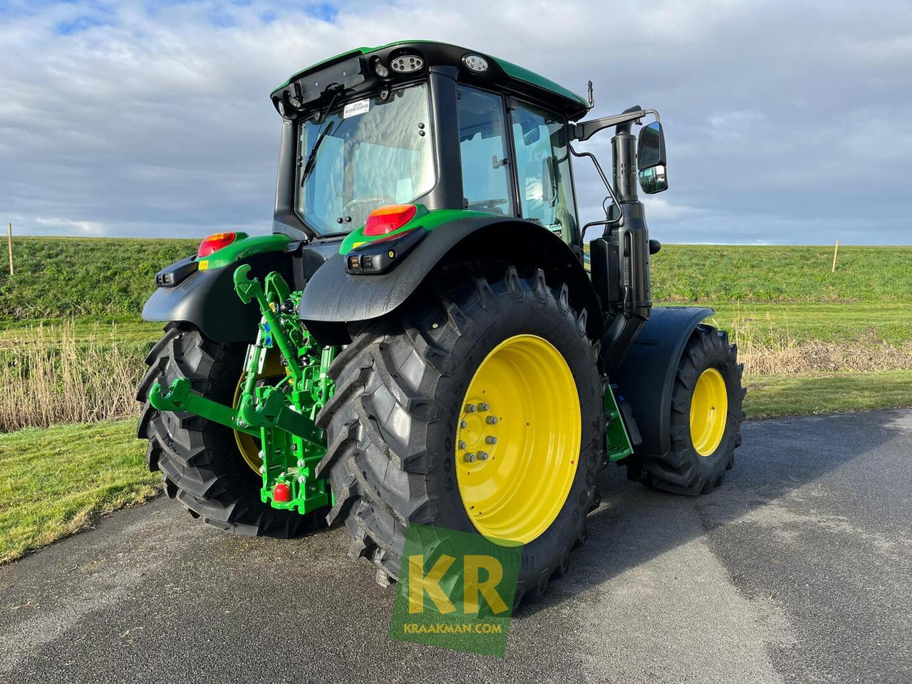 John Deere 6120M - جرار: صورة 5 John Deere 6120M - جرار: صورة 5