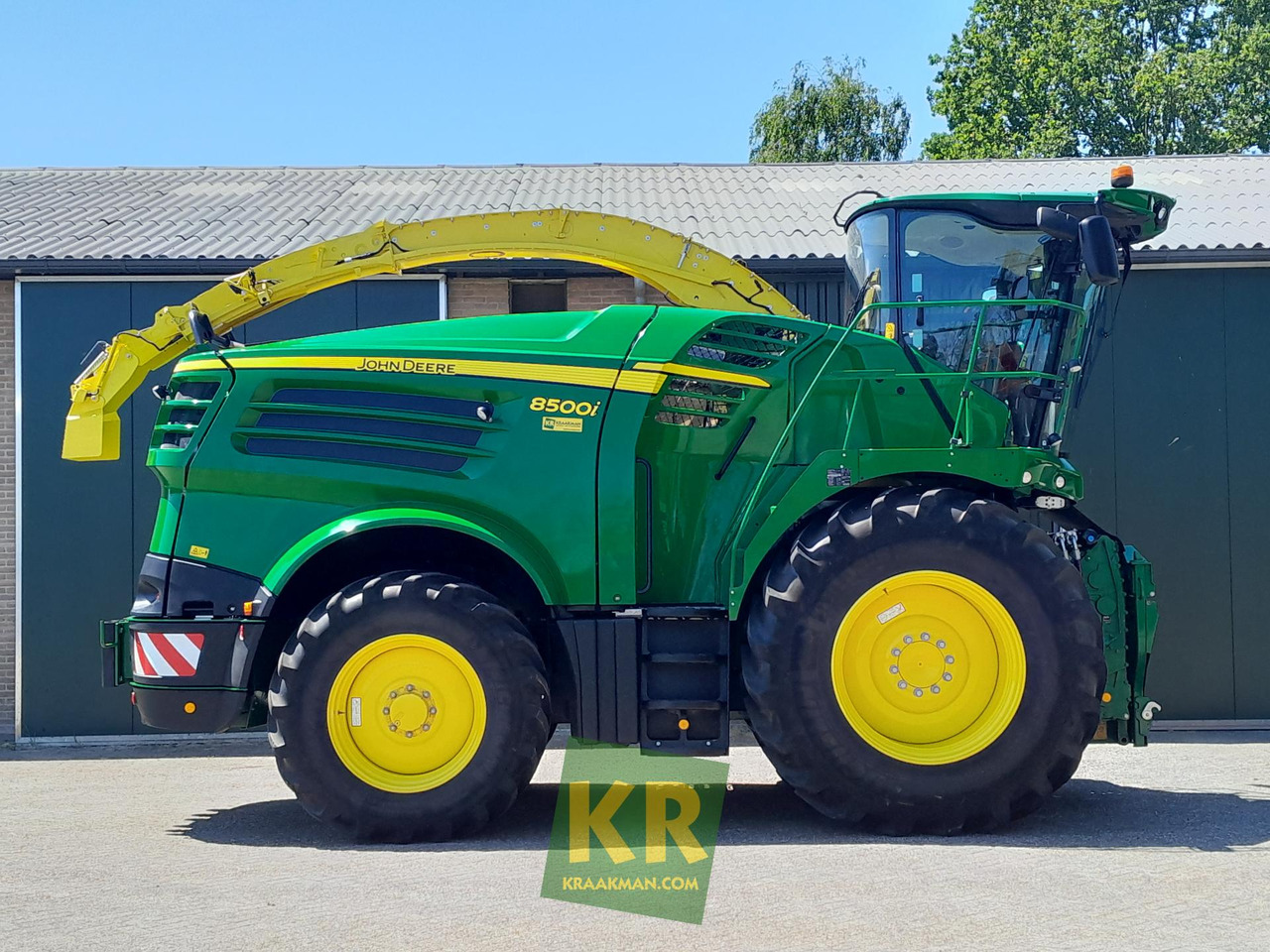 John Deere 8500 - حصادة الأعلاف: صورة 3 John Deere 8500 - حصادة الأعلاف: صورة 3