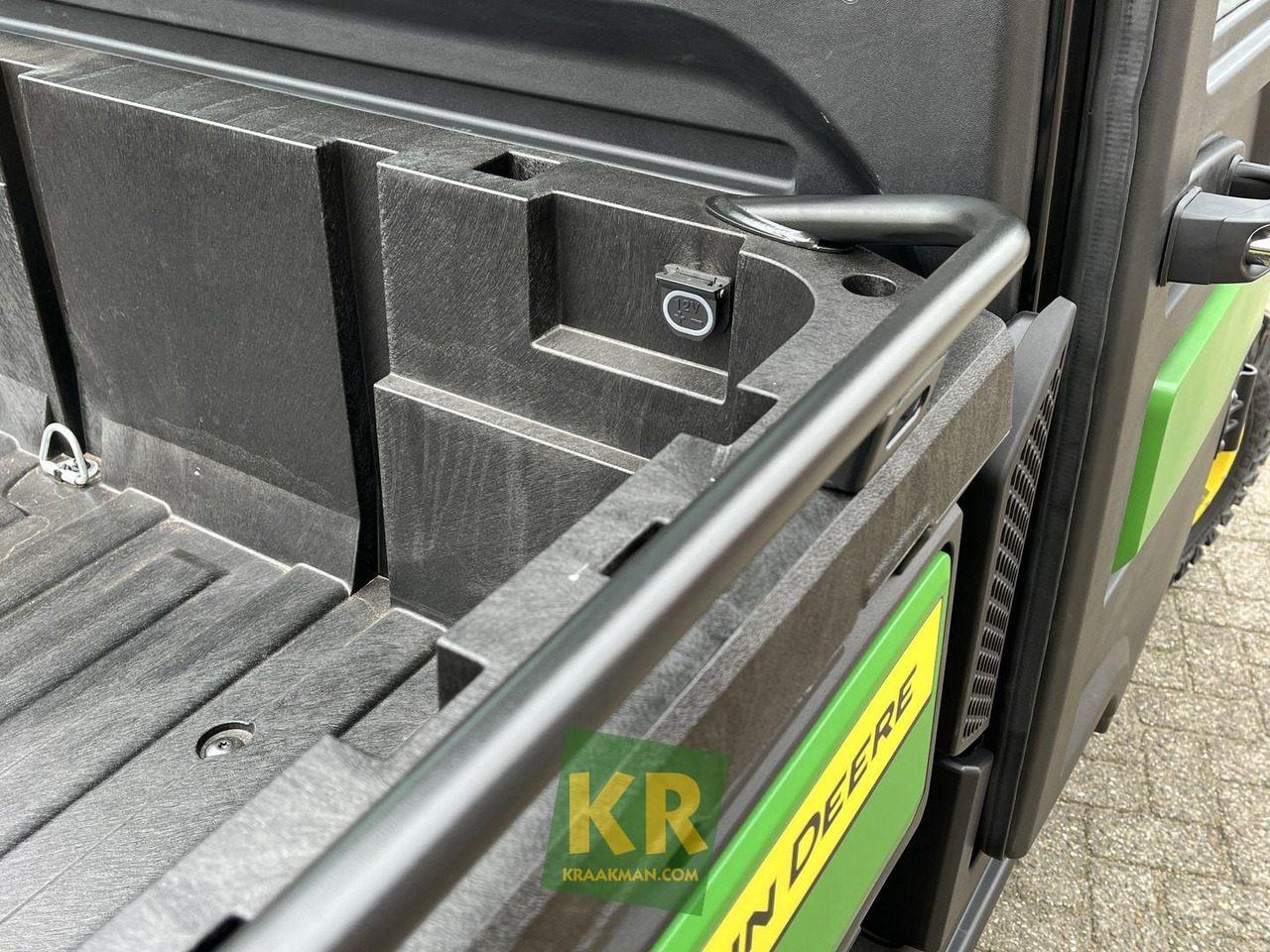 عربة جميع التضاريس/ رباعية العجلات للبيع  John Deere XUV875M: صورة 12