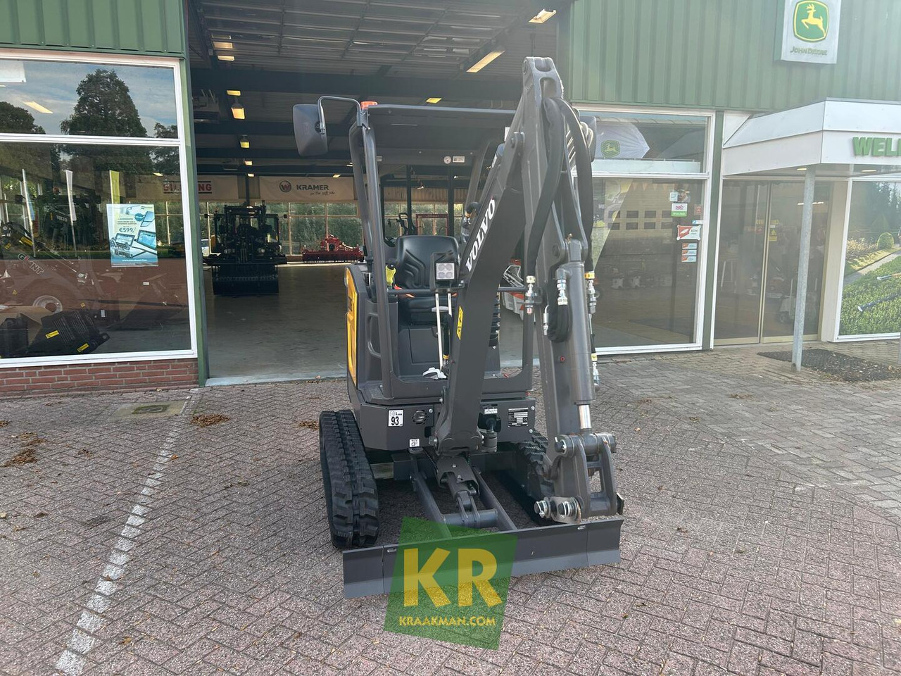 Volvo ECR 18E - حفار صغير: صورة 5 Volvo ECR 18E - حفار صغير: صورة 5