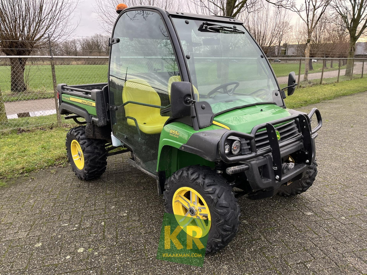 XUV855D John Deere - عربة جميع التضاريس/ رباعية العجلات: صورة 2 XUV855D John Deere - عربة جميع التضاريس/ رباعية العجلات: صورة 2