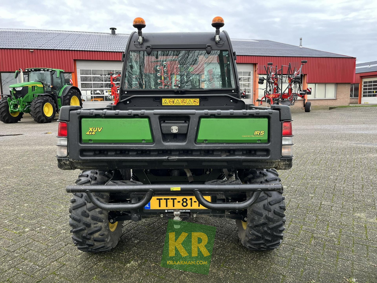 XUV855D John Deere - عربة جميع التضاريس/ رباعية العجلات: صورة 5 XUV855D John Deere - عربة جميع التضاريس/ رباعية العجلات: صورة 5