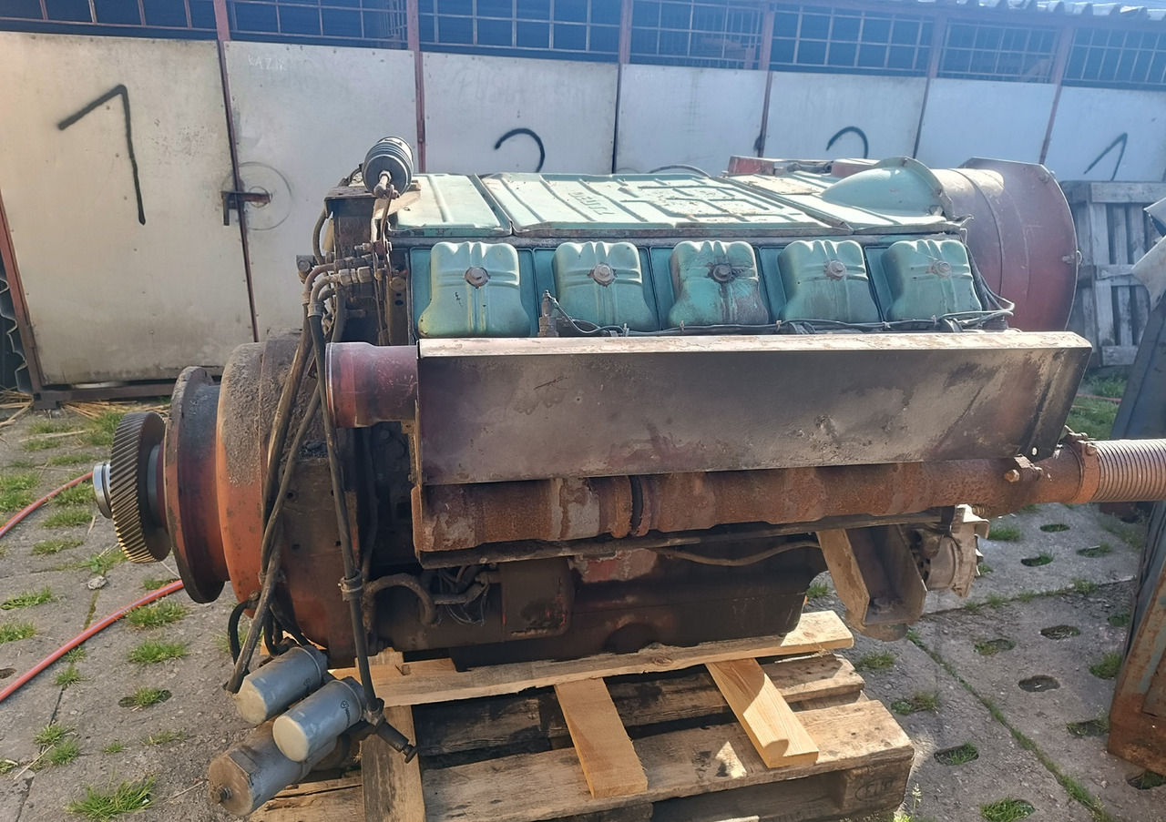 DEUTZ F 10 L 413 F F10L413F 256 HP / 305 HP - المحرك و قطع الغيار - معدات صناعية: صورة 2 DEUTZ F 10 L 413 F F10L413F 256 HP / 305 HP - المحرك و قطع الغيار - معدات صناعية: صورة 2