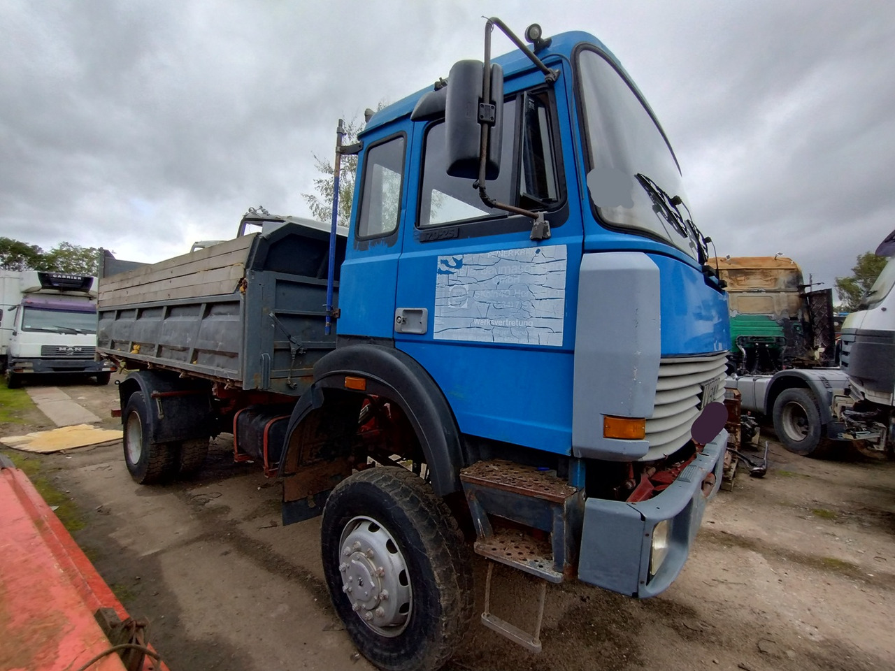 IVECO Magirus 170-25 AHW 4x4 - شاحنة قلاب: صورة 1 IVECO Magirus 170-25 AHW 4x4 - شاحنة قلاب: صورة 1
