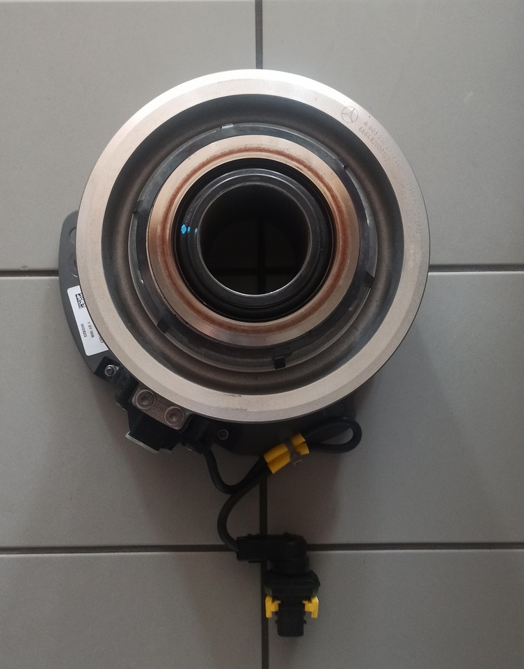 MERCEDES-BENZ ACTROS ANTOS AROCS ATEGO MP4 MP5 0032502115 - القابض و قطع الغيار - شاحنة: صورة 1 MERCEDES-BENZ ACTROS ANTOS AROCS ATEGO MP4 MP5 0032502115 - القابض و قطع الغيار - شاحنة: صورة 1