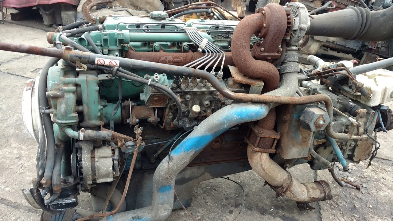 VOLVO FL6 TD63 180 220 - المحرك و قطع الغيار - شاحنة: صورة 1 VOLVO FL6 TD63 180 220 - المحرك و قطع الغيار - شاحنة: صورة 1