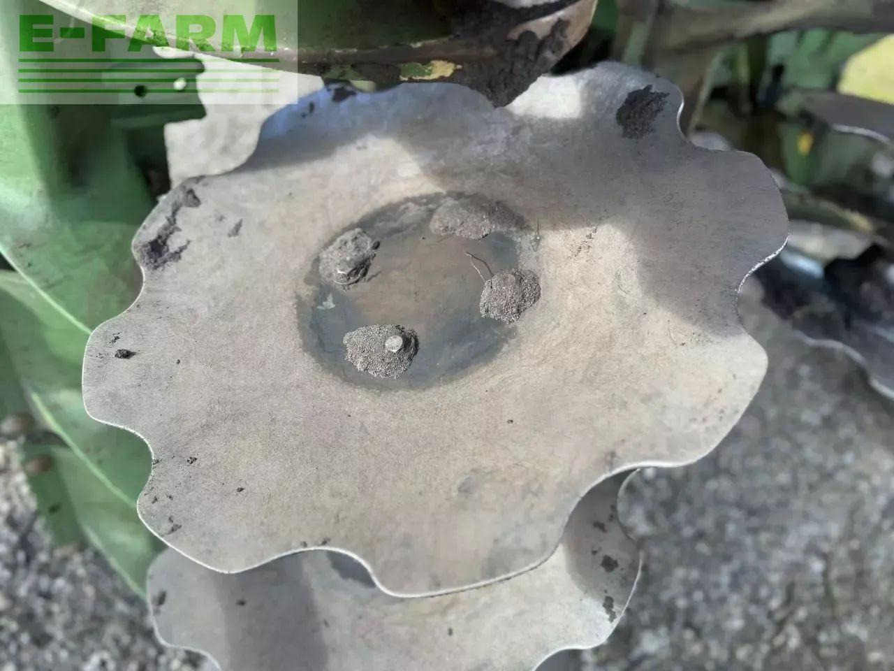 Amazone certos 6001 - 2tx - معدات حرث التربة: صورة 5 Amazone certos 6001 - 2tx - معدات حرث التربة: صورة 5