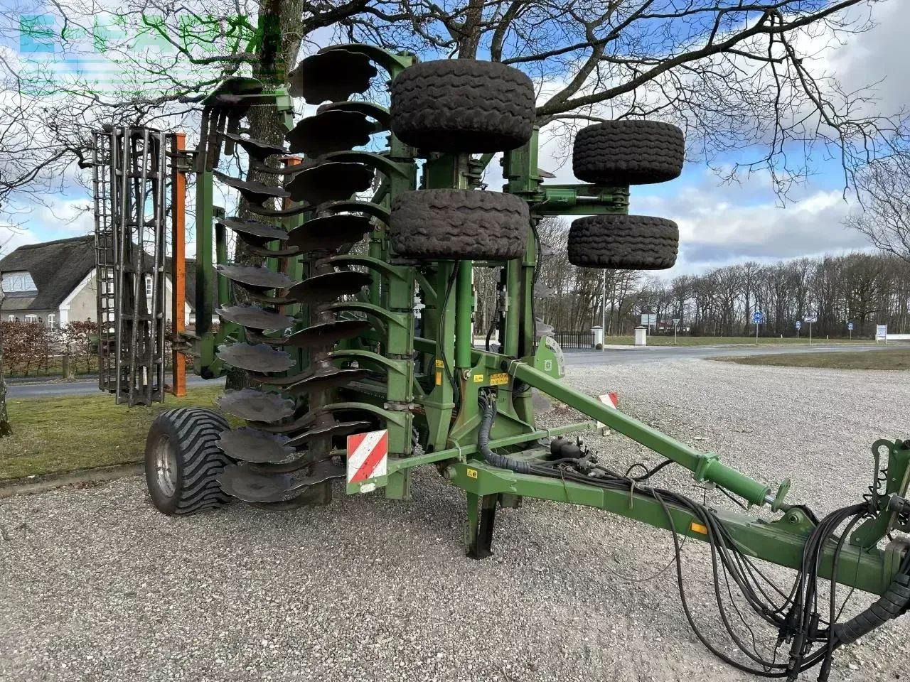 Amazone certos 6001 - 2tx - معدات حرث التربة: صورة 1 Amazone certos 6001 - 2tx - معدات حرث التربة: صورة 1