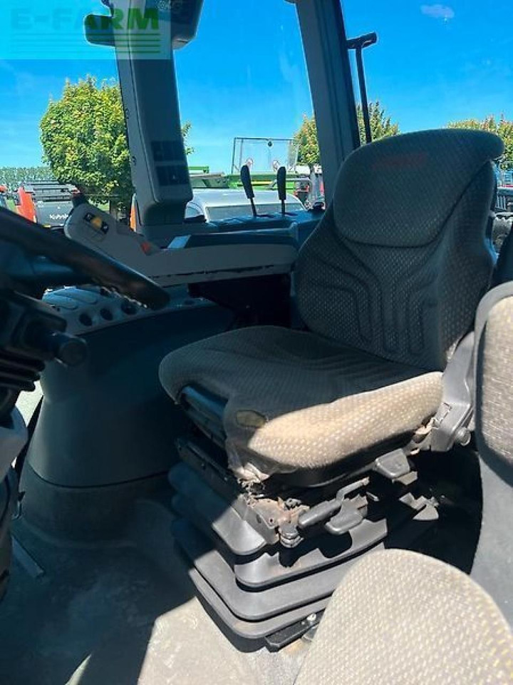 جرار CLAAS arion 620: صورة 15