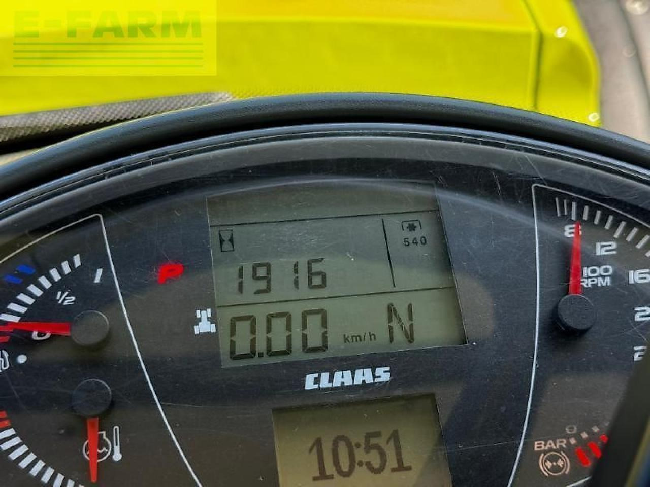 جرار CLAAS axion 870: صورة 12