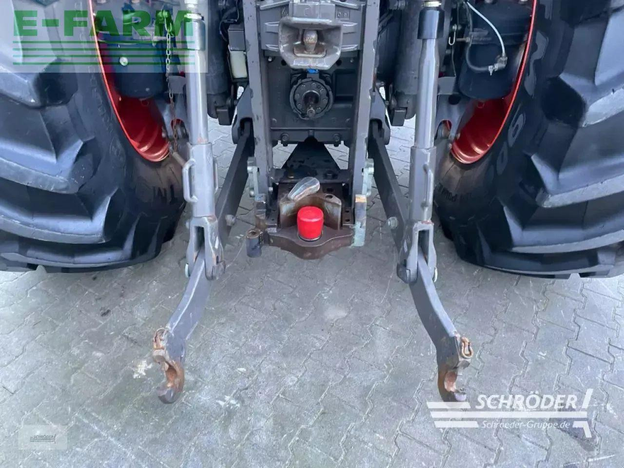 جرار CLAAS axion 920 cmatic + rtk: صورة 10