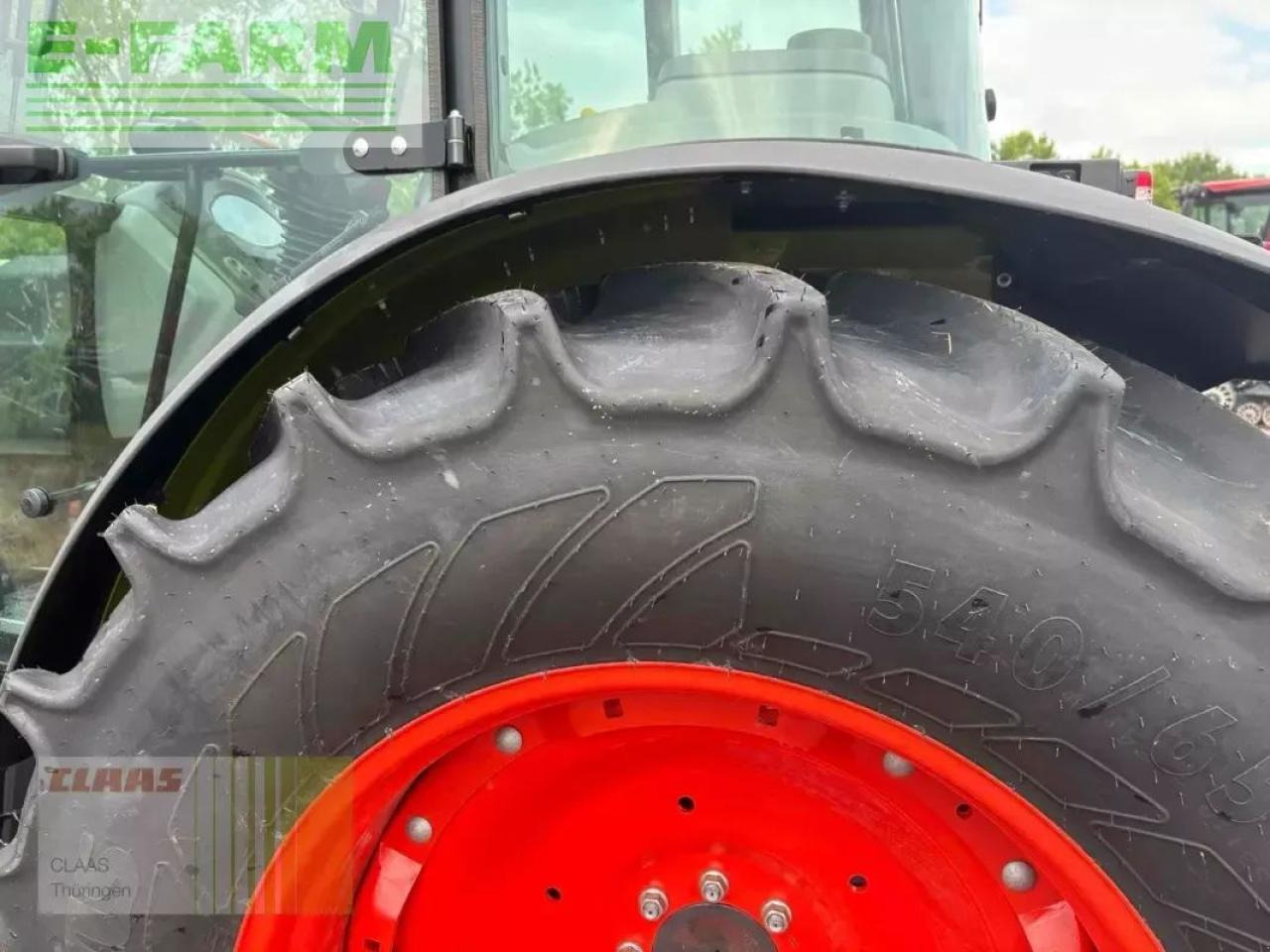 CLAAS axos 240 advanced - جرار: صورة 4 CLAAS axos 240 advanced - جرار: صورة 4