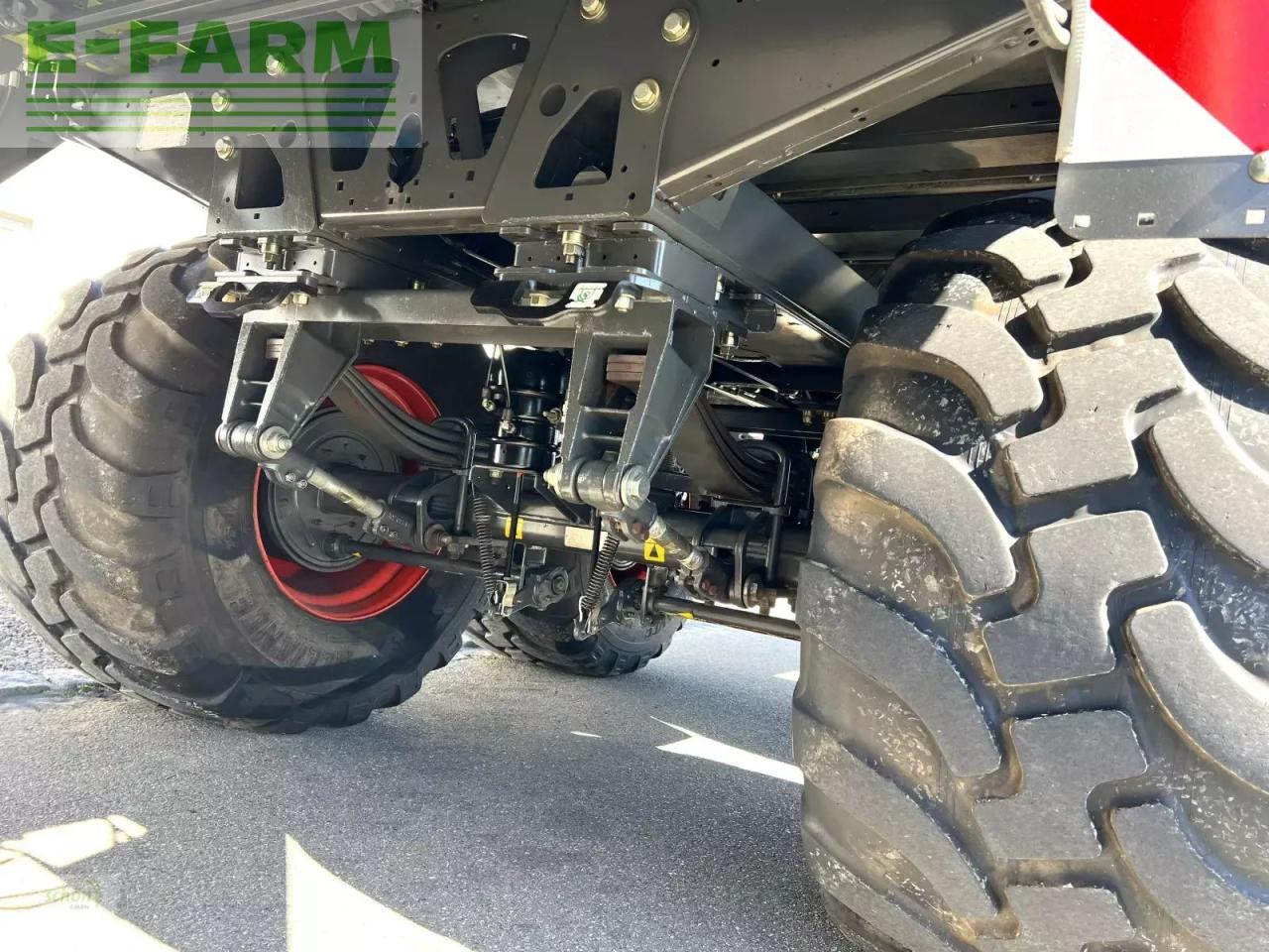 عربة ذاتية التحميل CLAAS cargos 8400 im topzustand - mit nur 1.707 fuhren !!: صورة 21 عربة ذاتية التحميل CLAAS cargos 8400 im topzustand - mit nur 1.707 fuhren !!: صورة 21