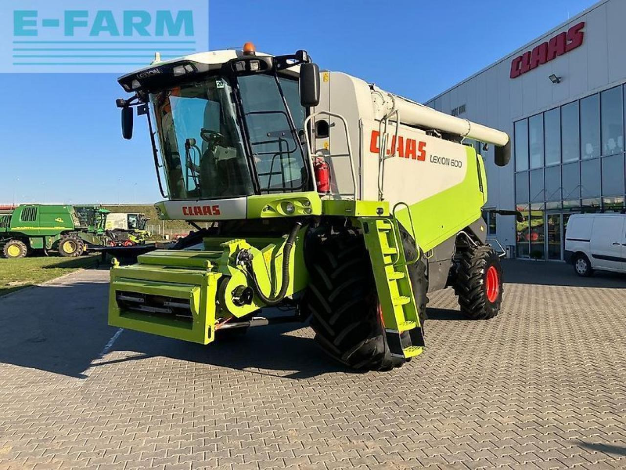 حصادة CLAAS lexion 600: صورة 7