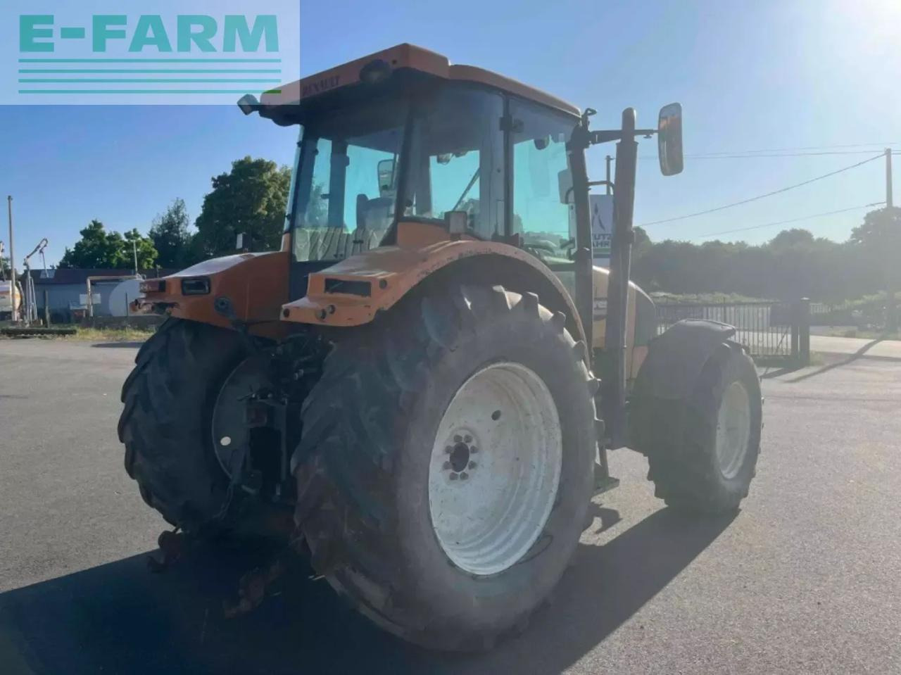 CLAAS tracteur agricole ares 656 rz claas RZ - جرار: صورة 4 CLAAS tracteur agricole ares 656 rz claas RZ - جرار: صورة 4