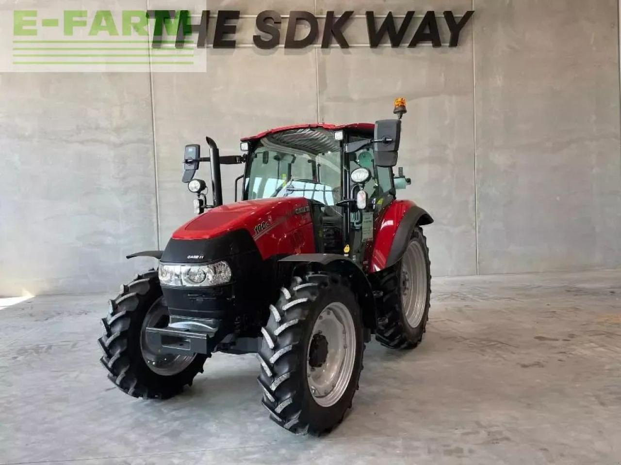 Case-IH farmall 100 c - جرار: صورة 1 Case-IH farmall 100 c - جرار: صورة 1